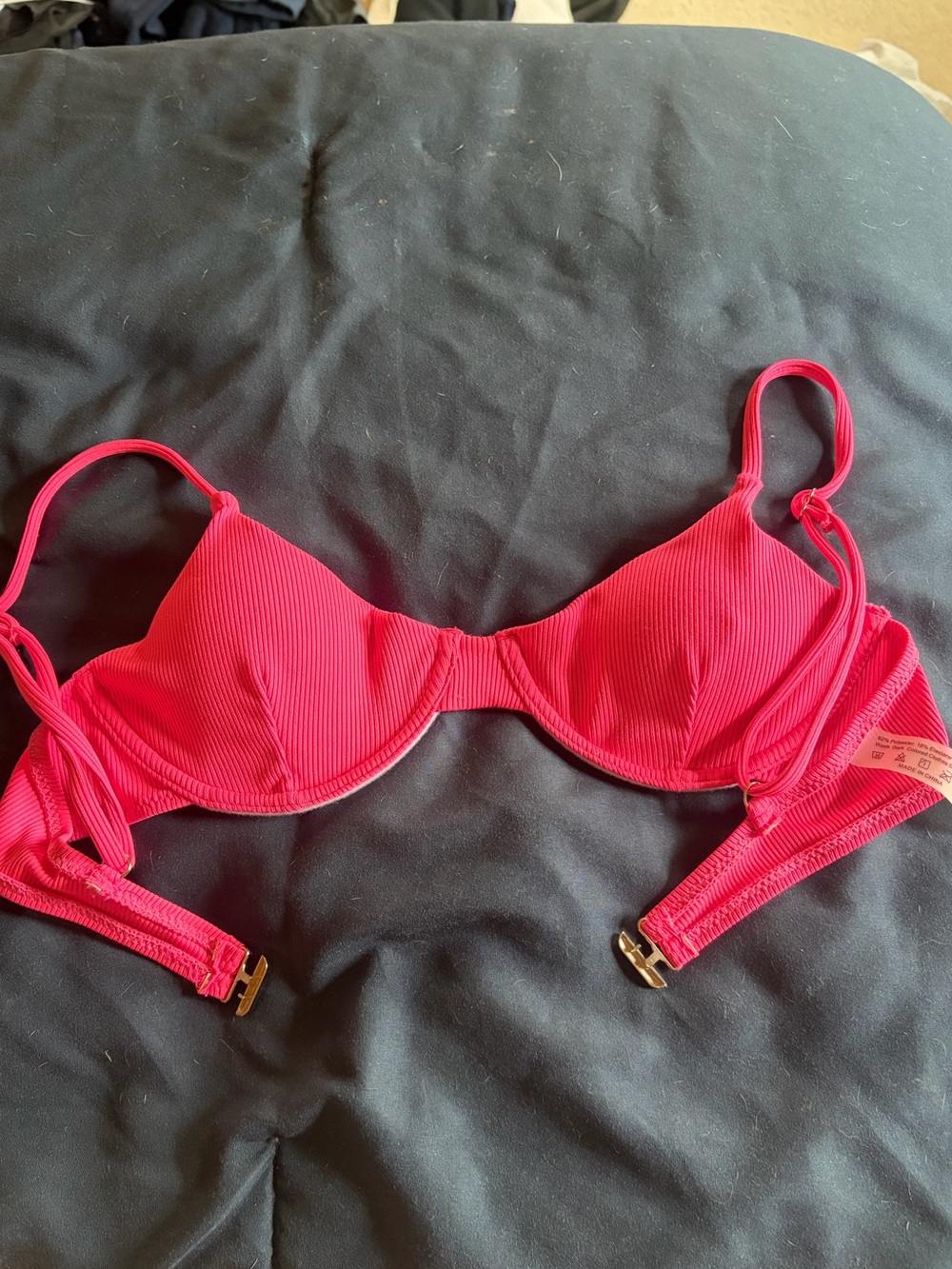 Women’s Hot Pink Ribbed Underwire Bikini Top
